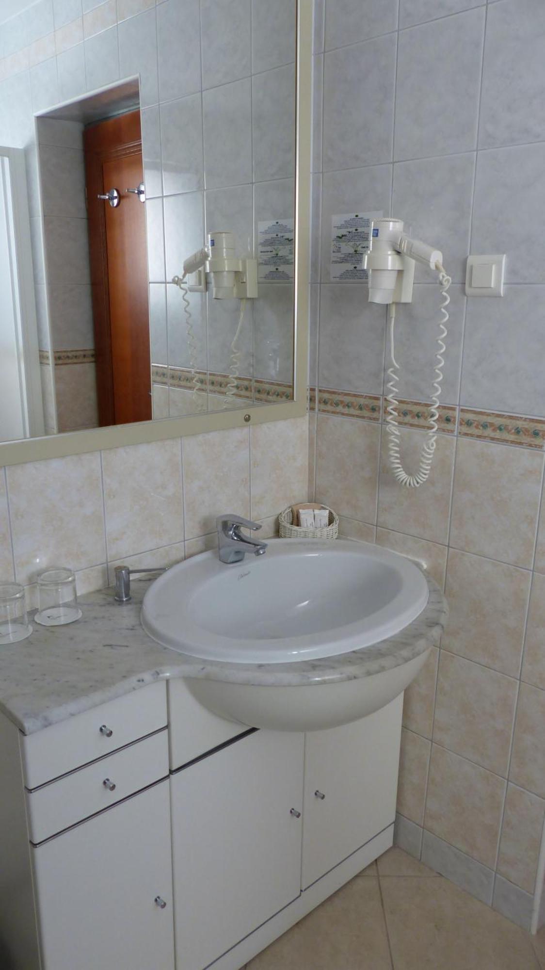 Diana B&B Малий Лошинь Номер фото